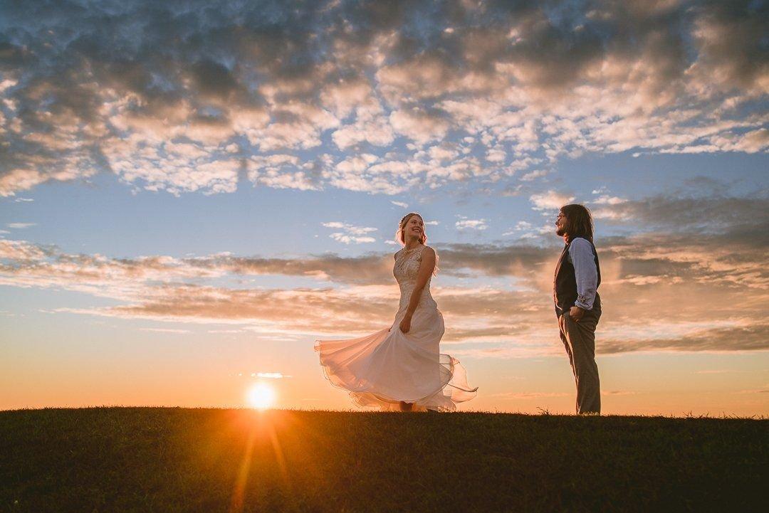 carousel-hero-element image-0