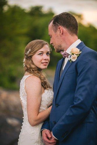 mobile - carousel-hero-element image-1